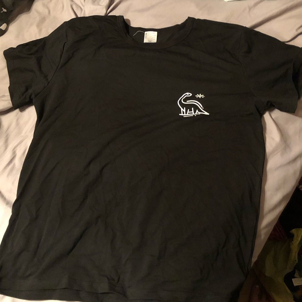 Cute black dinosaur shirt from SHEIN